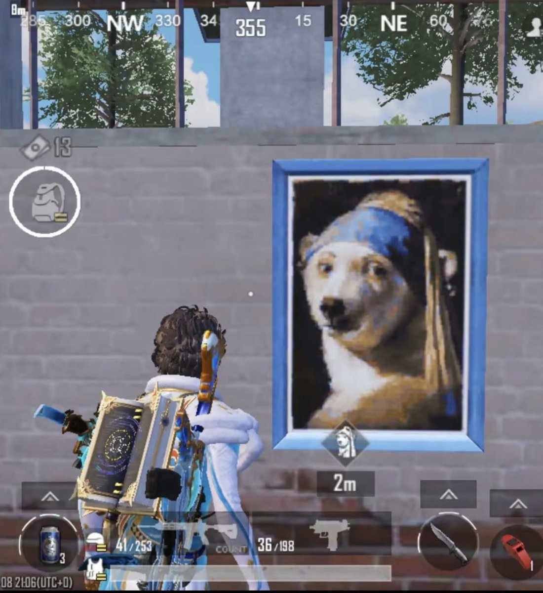 داخلة العب ببجي وأتونس
فجأه اشووف صوورتـه 😭😂