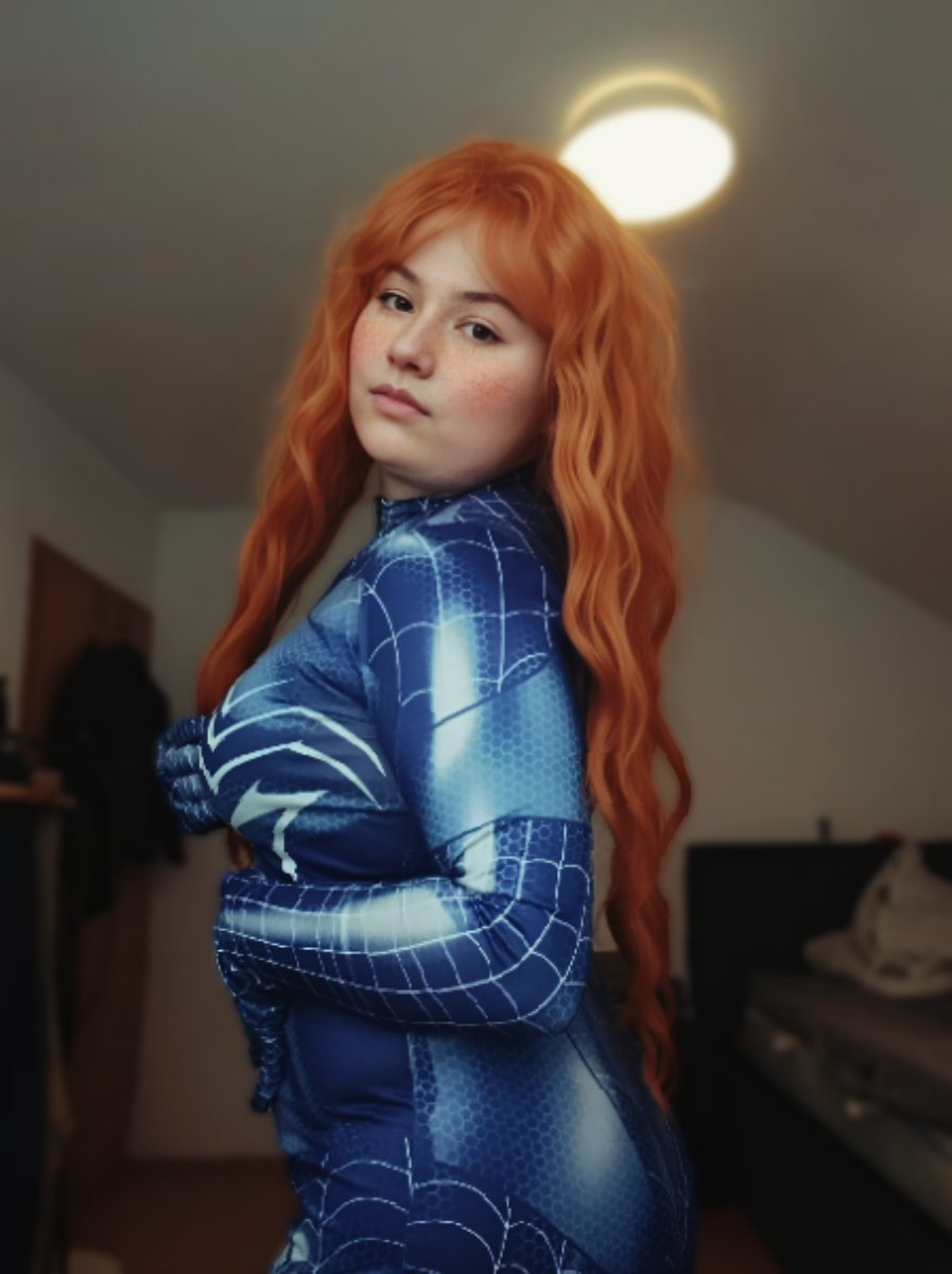 Sweetvixen35881's tweet photo. Bereit für den Montag?
#SpiderGirl #MondayMotivation #RedheadPower #MarvelMood #StartTheWeekRight https://t.co/VwswFnyEsz