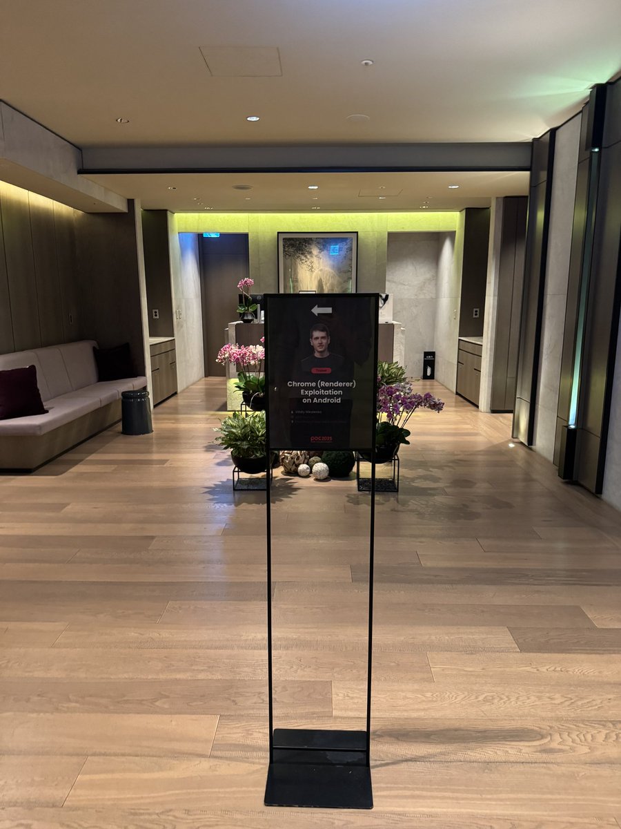 3_1987778903344386048