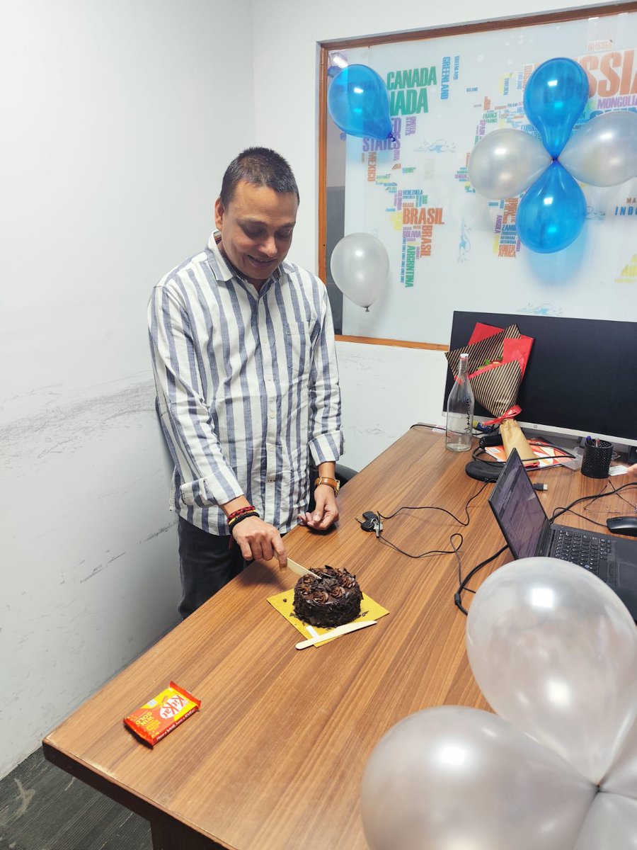 idyc360's tweet photo. Wishing our COO, Chandan Tiwari, a very happy birthday! Grateful for your leadership. 🎂👏

#IDYC360 #Officecelebrations #Birthdayvibes https://t.co/YXLHBVIoqZ