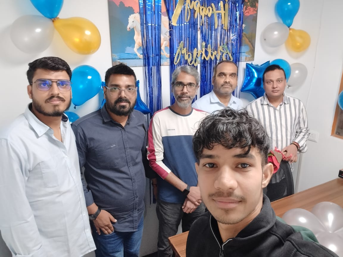 idyc360's tweet photo. Wishing our COO, Chandan Tiwari, a very happy birthday! Grateful for your leadership. 🎂👏

#IDYC360 #Officecelebrations #Birthdayvibes https://t.co/YXLHBVIoqZ