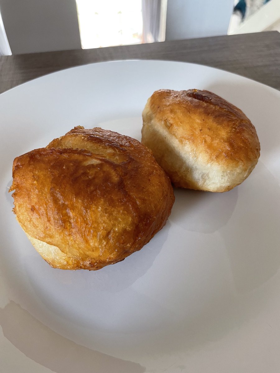 BNjalo_artist's tweet image. He made the perfect deep-fried fermented dough scones 🥹