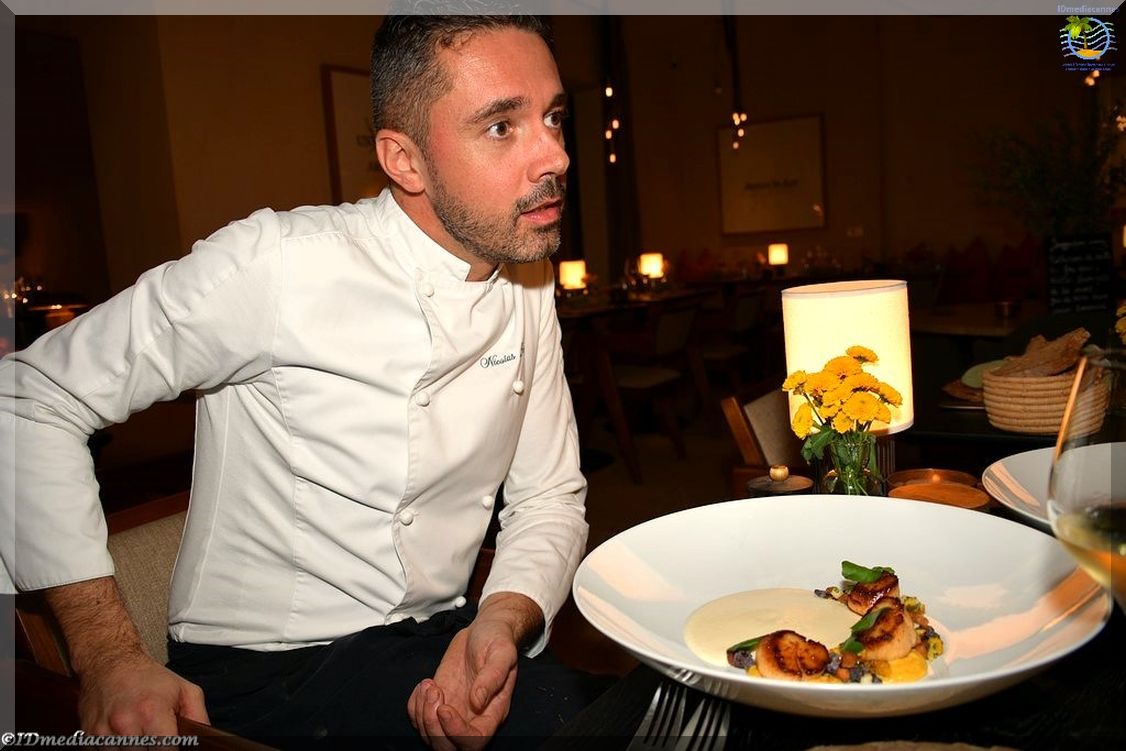 Restaurant Toile Blanche... une expérience culinaire d'exception en Provence by Nicolas Leclair
idmediacannes.com/?p=235423
Toile Blanche | Suites &amp; Restaurant
Dany Leroy - Nicolas Leroy - Gilles Leroy - Gregory Leroy #toileblanche #restaurant #chef #CotedAzurFrance #leroybrothers