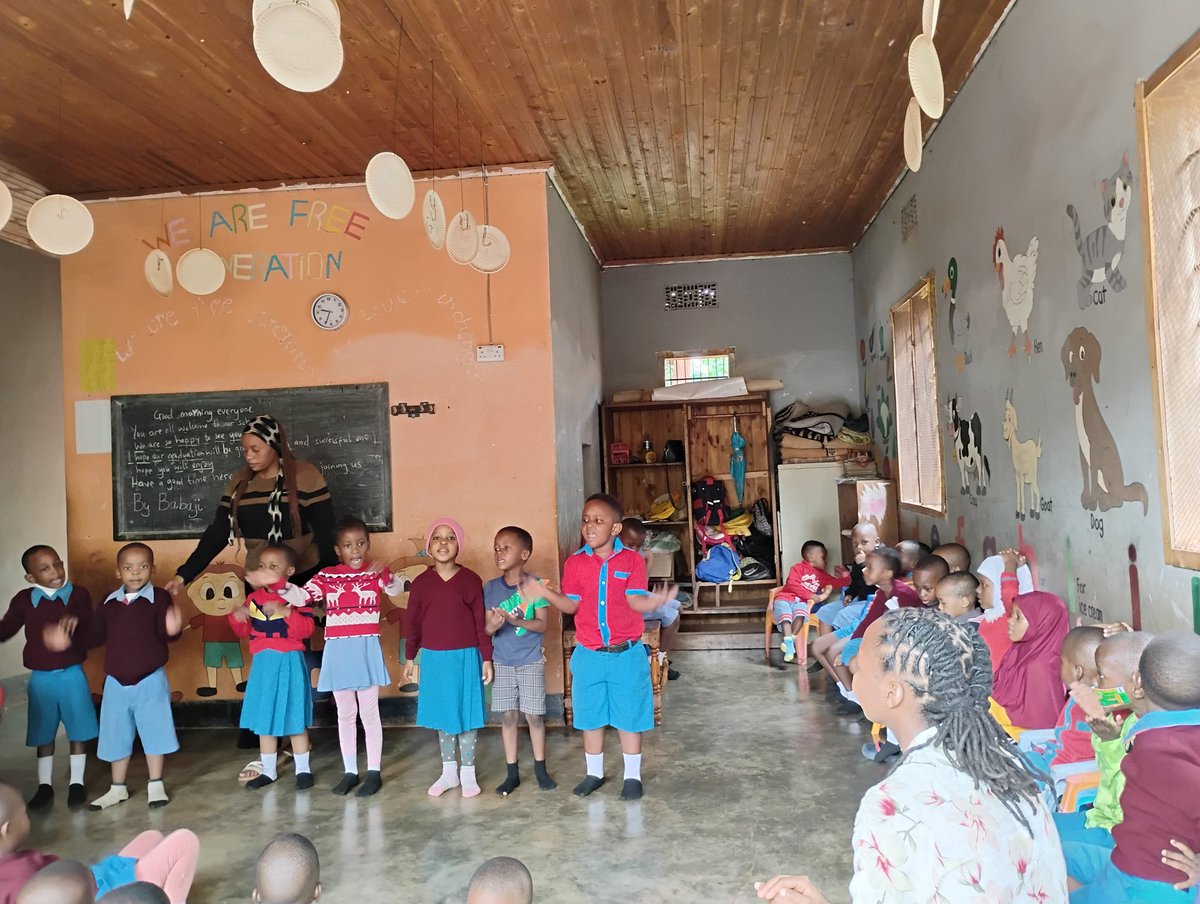 FreeGenerationA's tweet image. A fruitful Monday ahead...!
Happy new week
#WeBelieveInChanges 
#TeamFreeGeneration