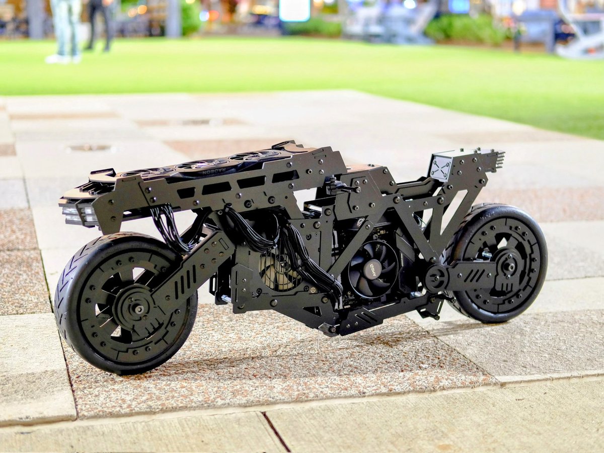 BeOTAKU_'s tweet photo. Quantum Retrograde Bike ITX Case in Carbon Black.
#beotaku #quantumretrogradebike #qrb #smartdoll #dannychoo #anime #3dprinting #3dmodeling #cyberpunk #gaming #pcgaming #pcgamingsetup #pcbuild #pcbuilds #custompc #battlestation #gamingrig #amd #asus #rog #corsair #pc #cpu #gpu https://t.co/qLhvhKU76I
