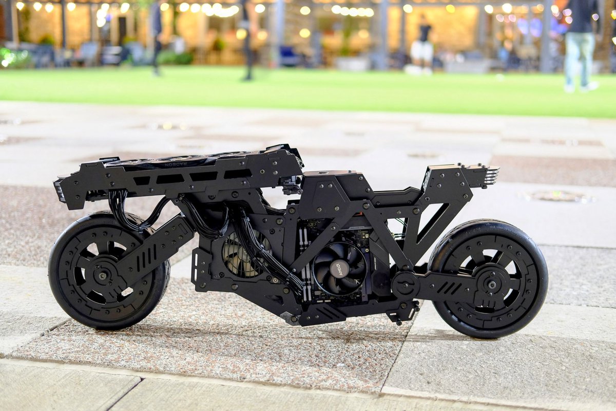 BeOTAKU_'s tweet photo. Quantum Retrograde Bike ITX Case in Carbon Black.
#beotaku #quantumretrogradebike #qrb #smartdoll #dannychoo #anime #3dprinting #3dmodeling #cyberpunk #gaming #pcgaming #pcgamingsetup #pcbuild #pcbuilds #custompc #battlestation #gamingrig #amd #asus #rog #corsair #pc #cpu #gpu https://t.co/qLhvhKU76I