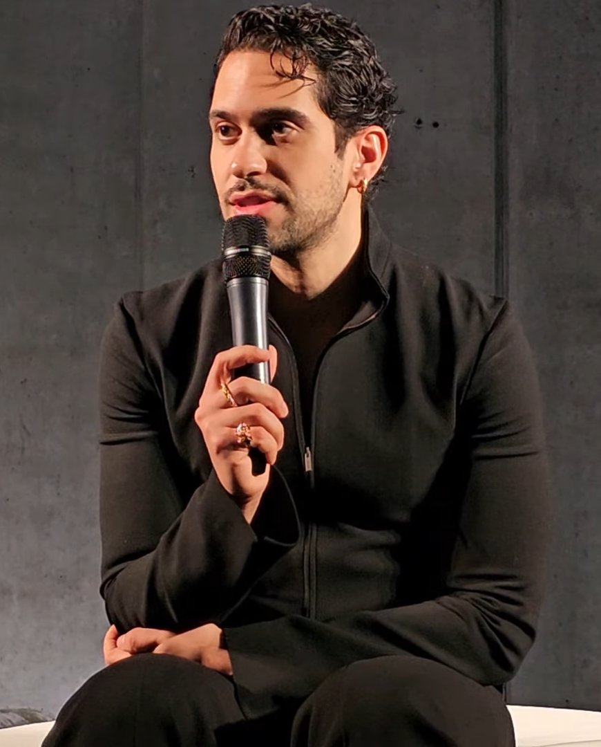 Il nostro #Mahmood sarà ospite in una delle puntate di "Gigi e Vanessa insieme”, condotto da Gigi D'Alessio e Vanessa Incontrada e in onda da mercoledi 12/11 su Canale5. 
Fonte: dilei.it/vip/vanessa-in…