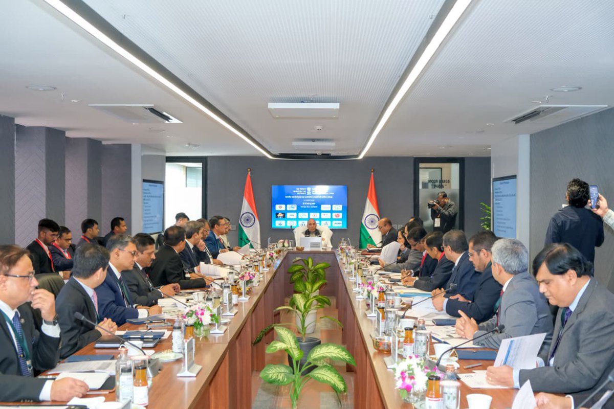 Raksha Mantri Shri <a href="/rajnathsingh/">Rajnath Singh</a> inaugurated the Defence PSU Bhavan , a state-of-the-art central facility at the World Trade Centre, New Delhi today.

Envisioned as a hub of synergy, innovation, and collaboration among all Defence PSUs under <a href="/DefProdnIndia/">Defence Production India</a>, the Bhavan features