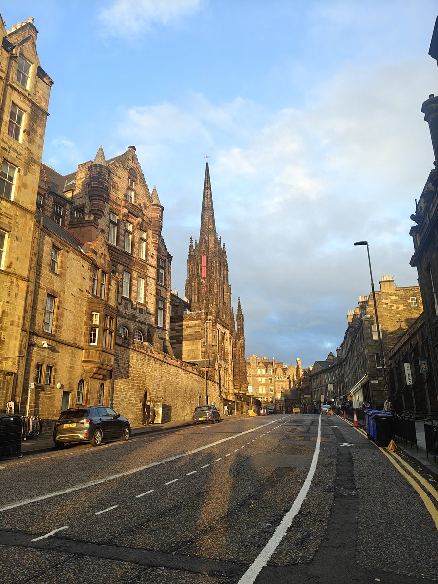 daisyscardigvn's tweet image. penso di aver trovato il mio posto nel mondo