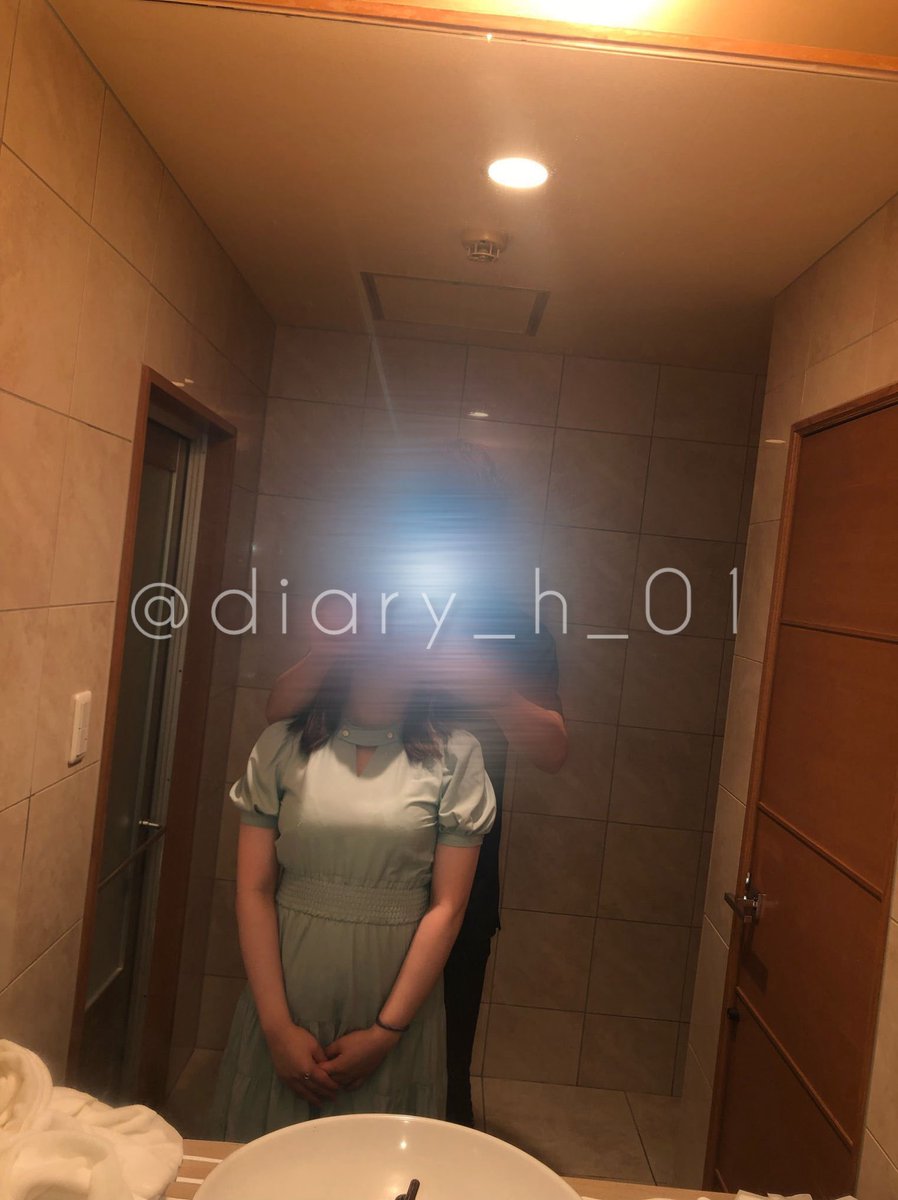 最近かなりお互い忙しく、投稿もまばらになってしまって
ました…🥺
気づけば1800人のフォロワーさんが！！🥰
ありがとうございます！！！

簡単にふたりの自己紹介も改めていたします🙂‍↕️

これからもわたしたちのえっちな日常をぜひ覗いてくださいね💕　🪼