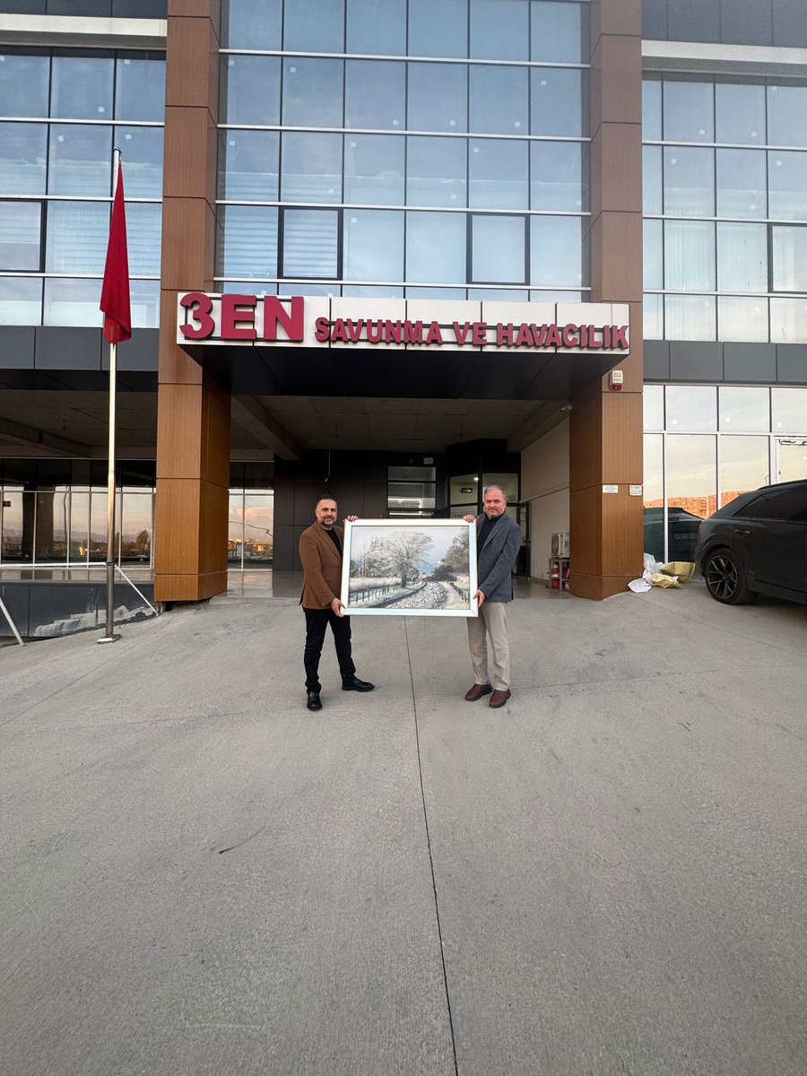 PFF Yatırım A.Ş. olarak Yönetim Kurulu toplantımızı, Sayın Mehmet Alpaslan’ın ev sahipliğinde 3EN Savunma’da gerçekleştirdik.
Misafirperverliklerinden dolayı kendilerine teşekkür eder, toplantımızın şirketimiz ve iş ortaklarımız adına hayırlı sonuçlara vesile olmasını diliyoruz.