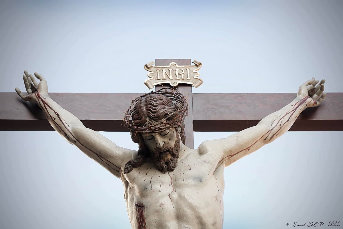 Destruid este templo y en tres días lo levantaré.
Jn 2, 19.
Fotografía, <a href="/Samuel_DCP/">𝓢𝓪𝓶𝓾𝓮𝓵 (𝓢.𝓓.𝓒.𝓟.)</a>