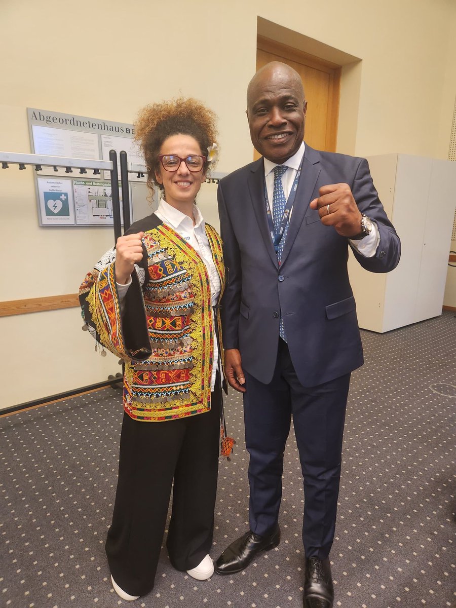 MartinFayulu's tweet image. Du 7 au 9 nov., j’ai eu l’honneur de participer à Berlin, comme invité spécial, à l’Assemblée Générale du @WLCongress, une plateforme influente qui rassemble activistes et acteurs politiques du monde, engagés pour la liberté, les droits humains et la démocratie. Félicitations à…