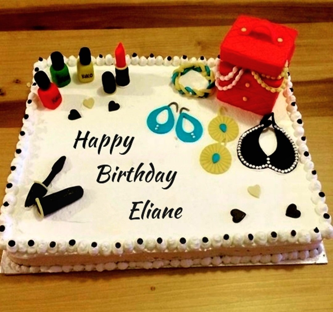 وكبرت سنة
 يا أنا  💌🧨🎈🤩
#عيد_ميلادي🎂✨️🎊