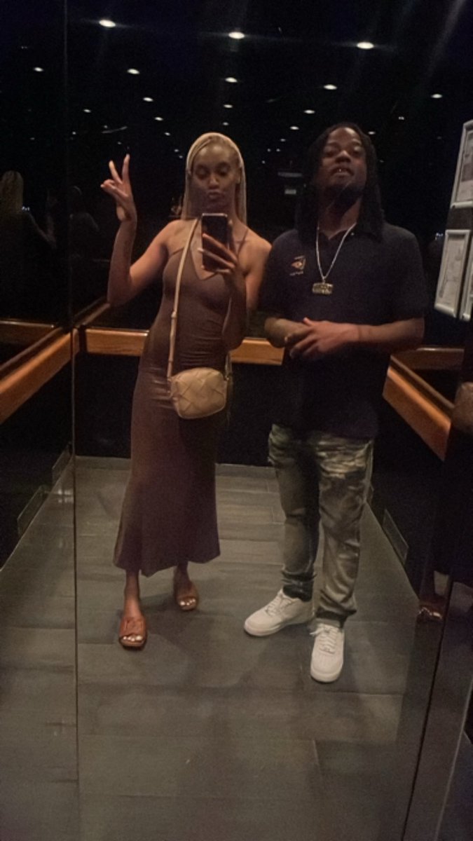 I remember a weak insecure nigga broke my heart and damn near broke my gah damn face but a month and a half later I linked with my man and never turned tf back . . . look at me now happier ever after bitch 🥴🤞🏽#GodBlessAmerica