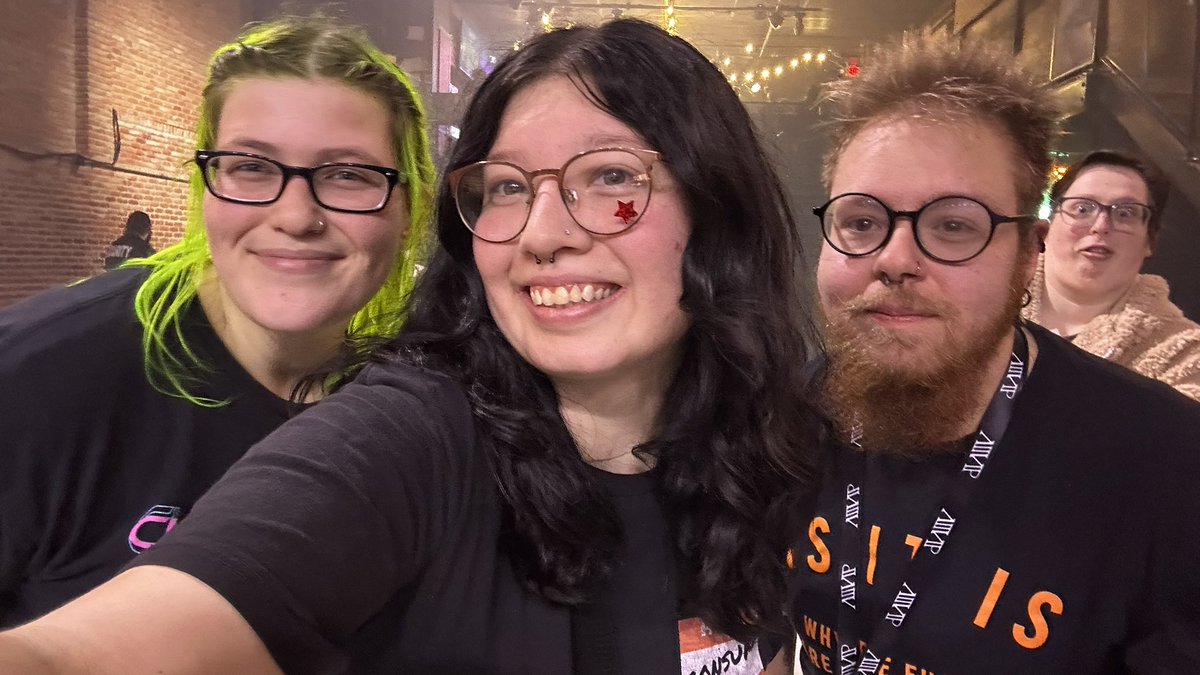 Party girl Kaylee📸 tweet media