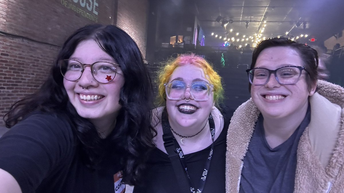 Party girl Kaylee📸 tweet media