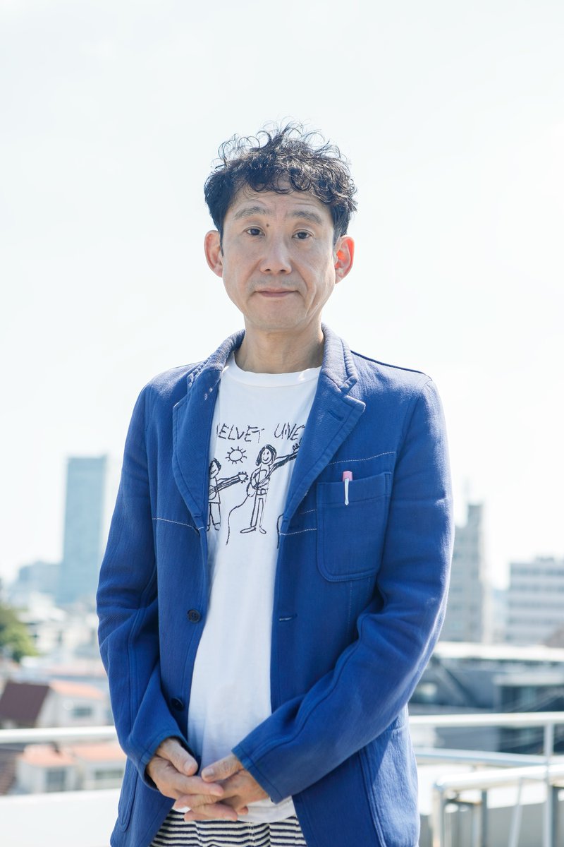 【イベントについて】
11月27日（木）　開演19時30分（開場19時00分）
 場所：恵文社一乗寺店　イベントスペース コテージ
 登壇者：山極壽一 ・ いしいしんじ
 料金：1500円

📸いしいしんじさん（© Takanori Ishii）

📋️ご予約はこちらから
note.com/keibunshabooks…