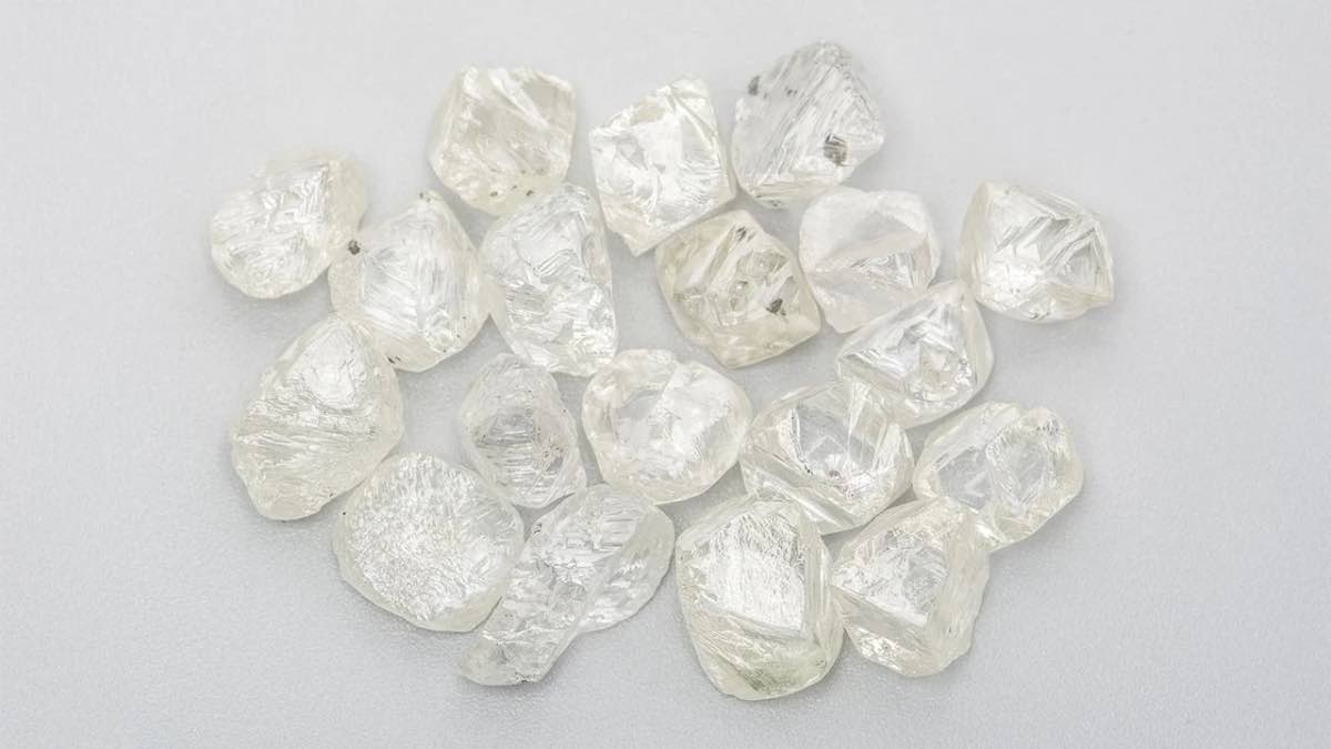 DiamondCityNews's tweet image. અલરોસાનો કુલ નફો ૨૦૨૫ના પ્રથમ નવ મહિનામાં ૩૭% ઘટ્યો

DIAMOND CITY NEWS, SURAT

#alrosa #Catocasale #DiamondCityNews #DIAMONDCITYNEWSPAPER #DiamondIndustry #DiamondMiner #DIAMONDNEWS #DiamondPrices #Diamonds #G7diamondban #RoughDiamonds #RussianDiamonds

diamondcitynews.com/alrosas-total-…