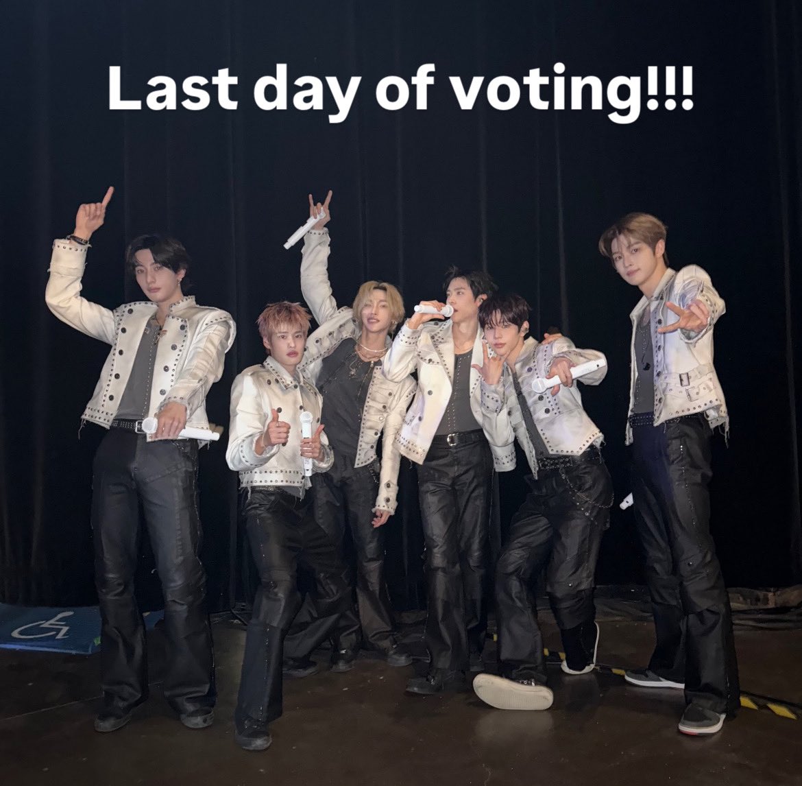 🚨FEW HOURS LEFT BEFORE THE VOTING ENDS🚨

🎯1k RT
🎯200 COMMENT

VOTE RIIZE ON MNET+ APP &amp; HERE!⤵️
<2 VOTES = RT + TAGS> 

I vote for #RIIZE on #2025MAMAVOTE