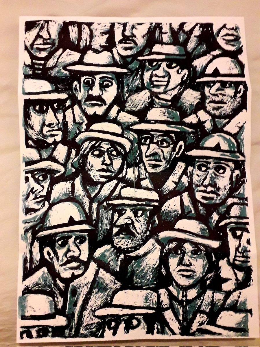 Brochure créée en 2011 / Papier Gâchette afin de rappeler les soulèvements de novembre 1918 en Alsace , au moment où en Allemagne, matelots et ouvriers propageaint la révolution communiste afin de provoquer la chute du Reich et l'avènement d'une république socialiste. 
#HISTOIRE