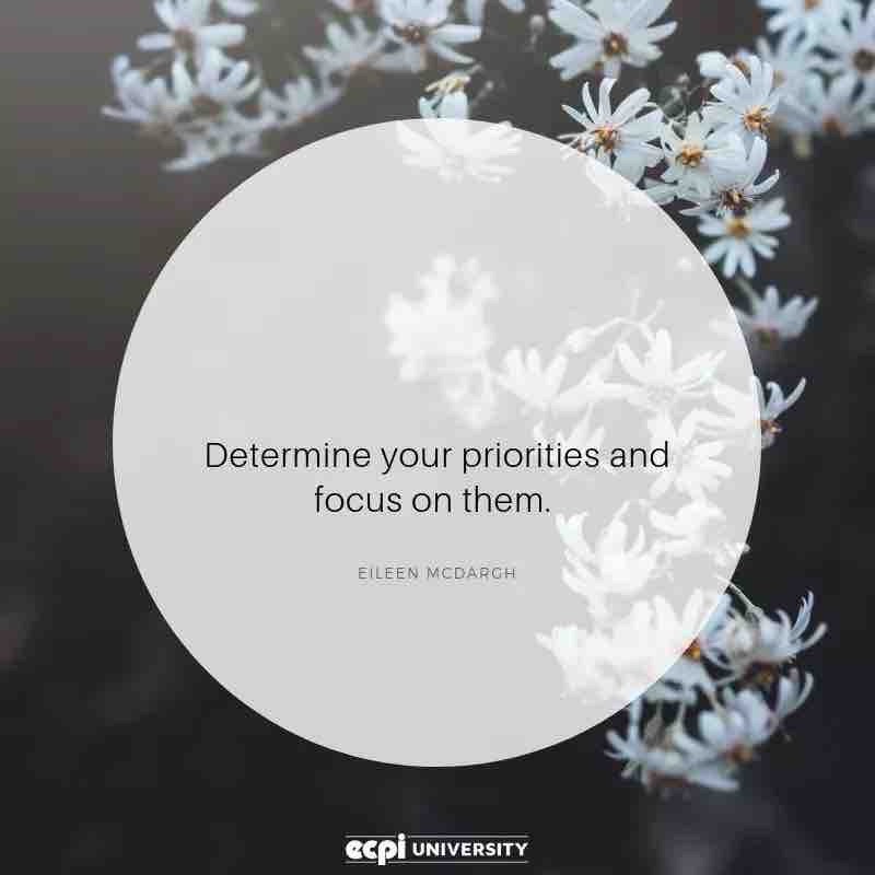 This__Is__John's tweet image. 💡&quot;Determine your priorities and focus on them.&quot;
Take a moment to identify what truly matters. Sometimes, clarity is the key to progress. 🌸 #FocusOnWhatMatters #Motivation #PrioritizeYourLife #Quote #SuccessTrain #ThinkBigSundayWithMarsha