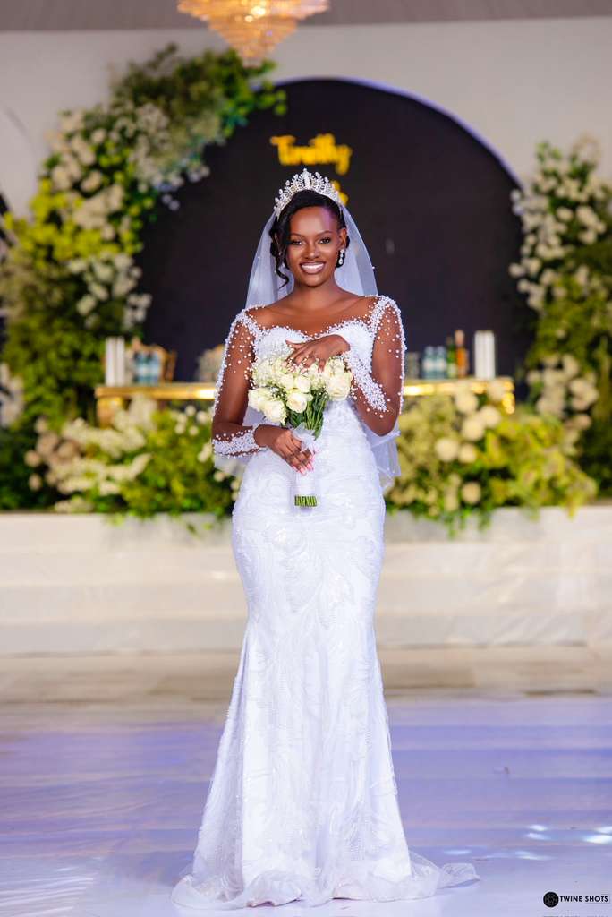 Twineshots tweet media