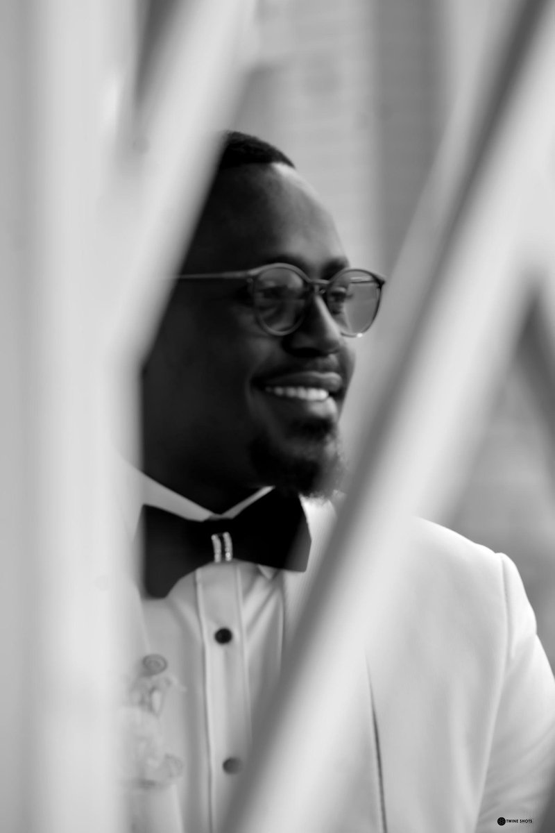 Twineshots tweet media