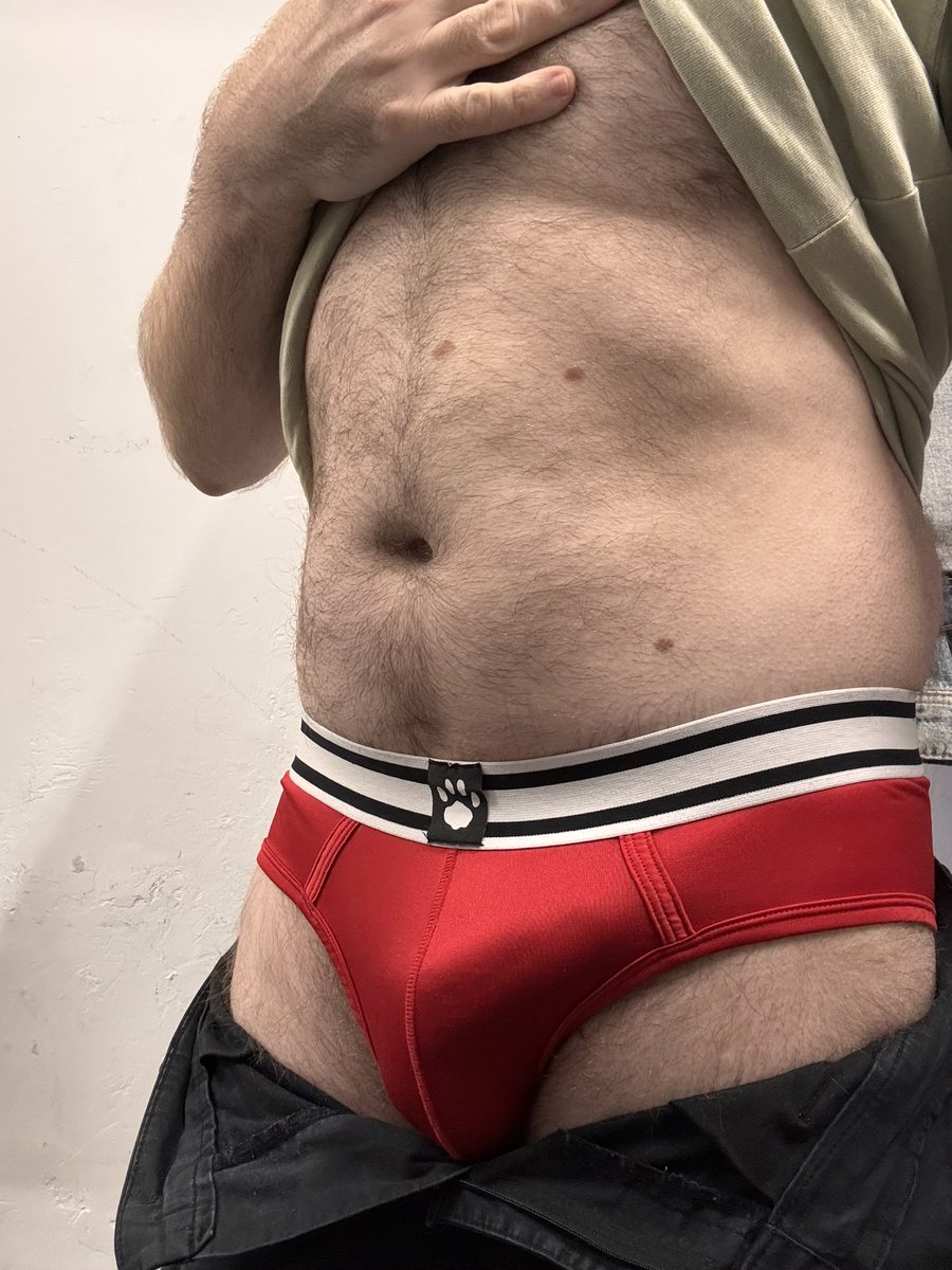 Rebel8114's tweet photo. Monday morning horn hitting hard today … #gay #briefs #horny https://t.co/5VhkykVXpE