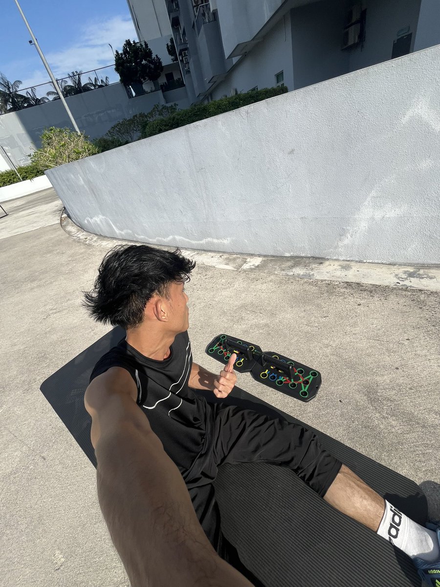 naterhasan's tweet photo. Badan nak pakai lama, kena pandai jaga. 

✅ Bersenam
✅ Berjemur matahari pagi
✅ Jaga pemakanan
✅ Amalkan supplement kesihatan Episor V2.0 

Kenapa perlu ambil supplement? sebab apa yang kita makan tu belum tentu diserap oleh badan sepenuhnya. 

Senang kan? https://t.co/eYA1tWzFZH