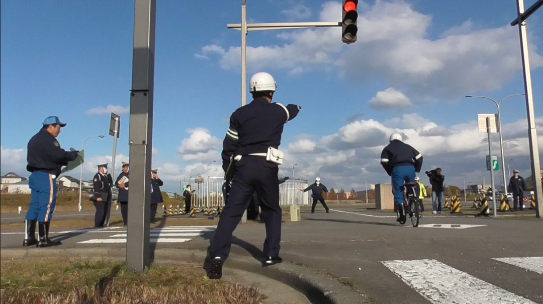 青森県警察本部 on X