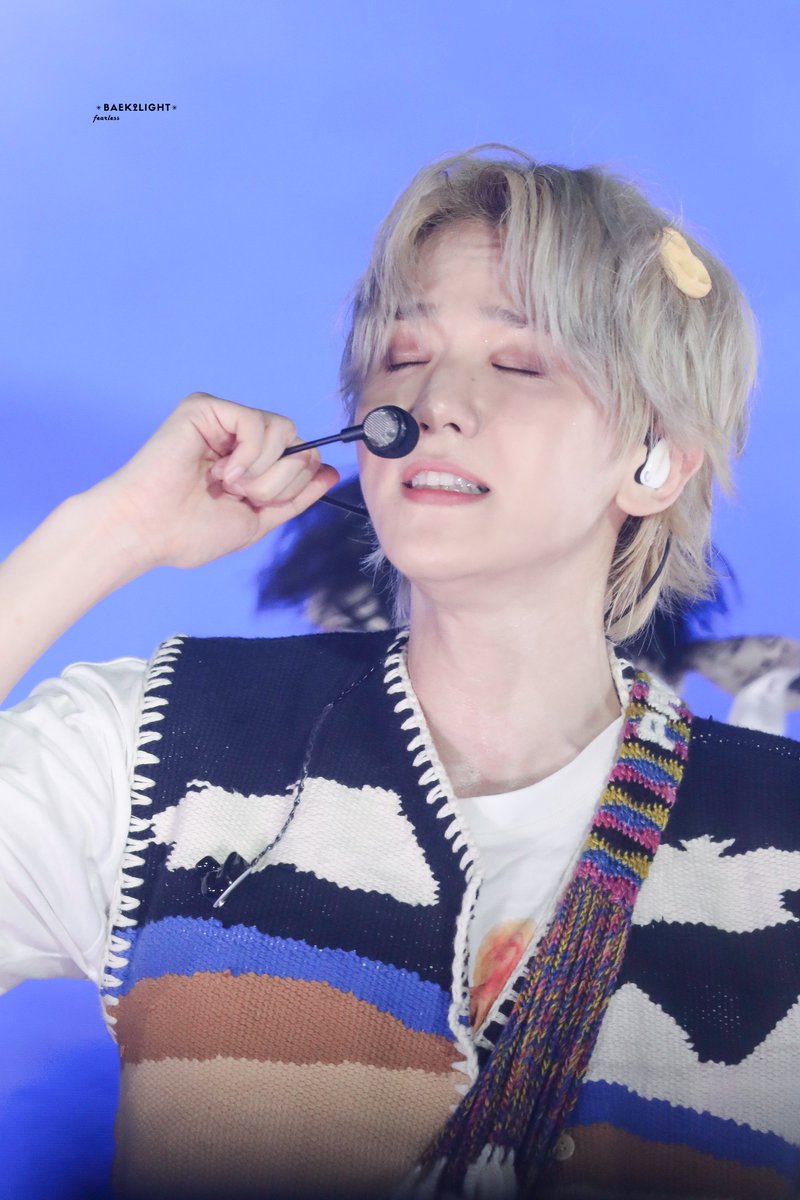 baek2light's tweet photo. #2025MAMAVOTE #BAEKHYUN

250608 BAEKHYUN WORLD TOUR <Reverie> in SEOUL https://t.co/1ta3nm4Jvx