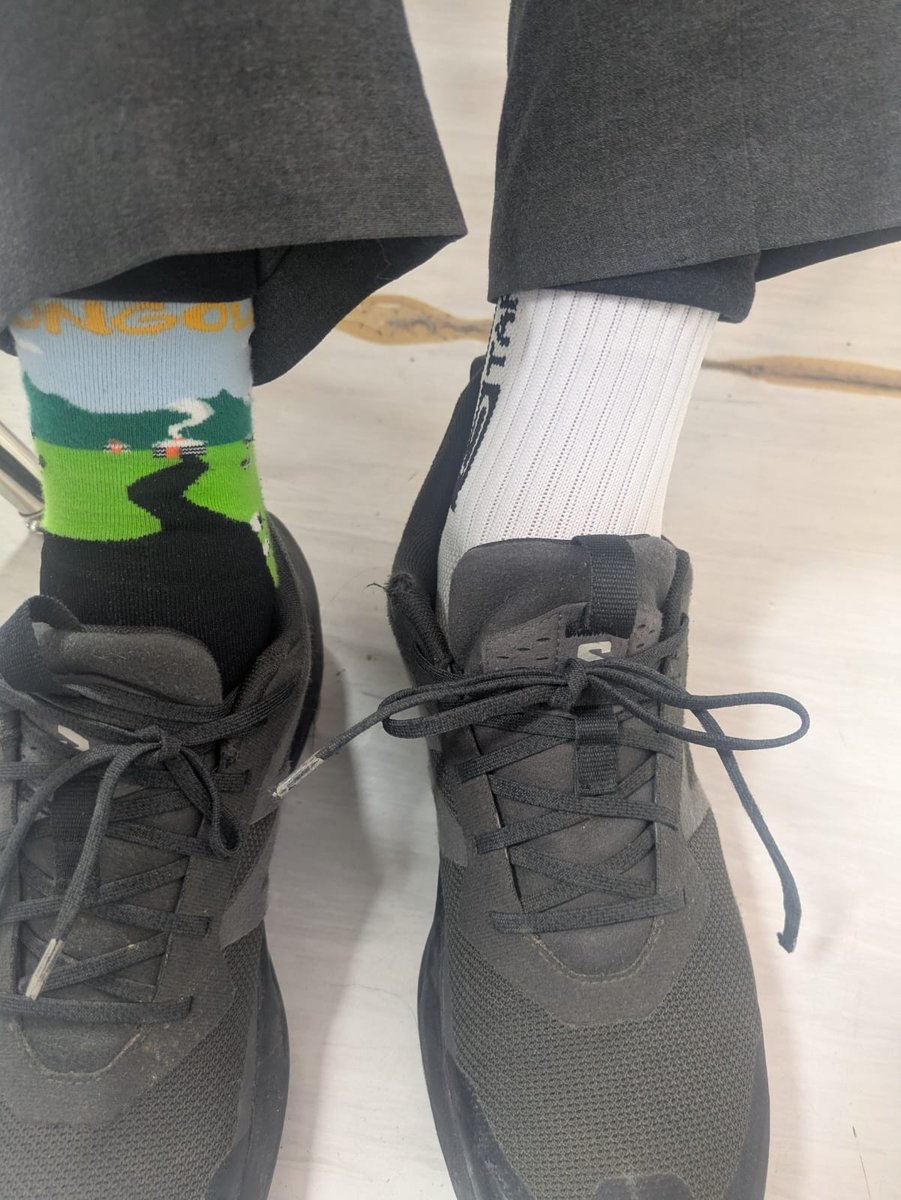 _bsuofficial's tweet image. Odd socks day as part of the 2025 #AntiBullying week @_bsuofficial Great start to the week - talking about inclusion and diversity. 

#powerforgood #bsu #mongolia