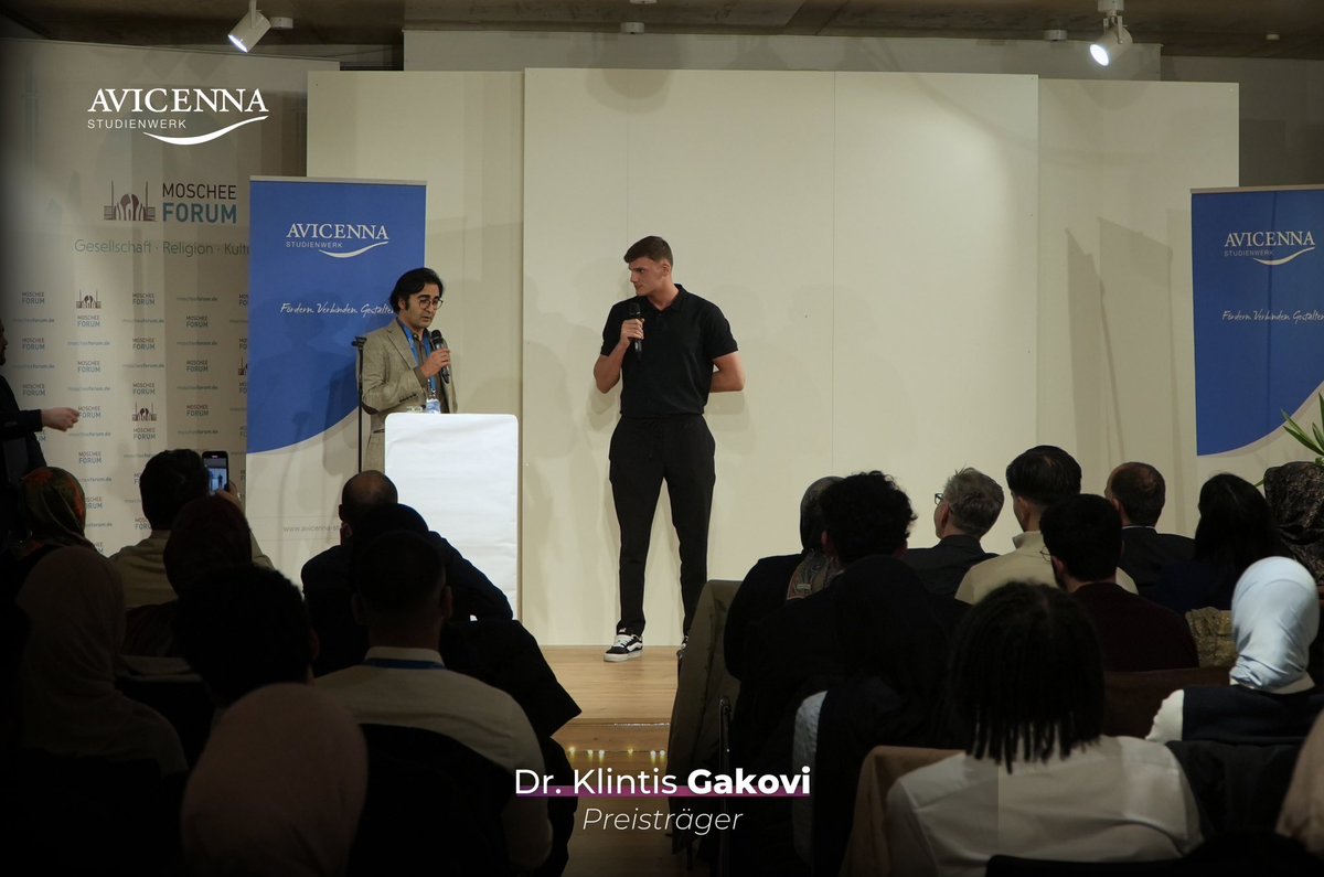 Zum ersten Mal verliehen: der Promotionspreis der Avicenna-Stiftung. 🎓