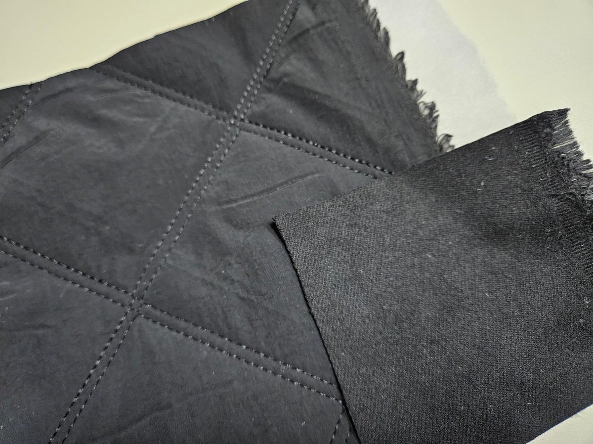 다음 옷은 언제 나오는지 궁금하시죠?🧐

최근 계속해서 날씨가 휙휙 바뀌어서, 고민이 정말 많이 되었습니다.🥲
오랜 고민 끝에 기획하고 있던 것을 모두 멈추고, 
처음부터 새로 진행하고 있어서 늦어지고 있습니다.

따수운 겨울을 보내실 수 있도록 준비 중이니, 조금만 더 기다려 주세요.😊