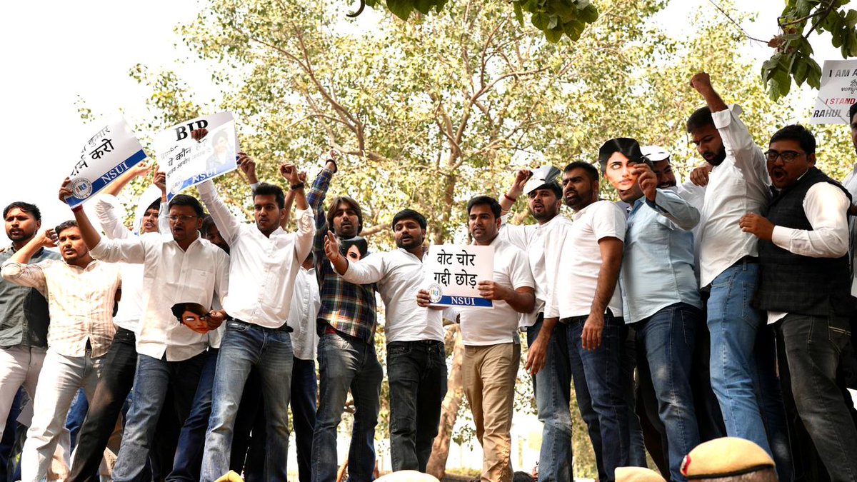 nsui's tweet photo. Led by NSUI National President Shri @varunchoudhary2, students protested against the shocking Vote Chori exposed through Shri Rahul Gandhi’s “H-Files.” The peaceful march from the NSUI headquarters to the Election Commission of India was stopped midway, but the students’ voices could not be silenced.

NSUI demands transparency, accountability, and justice in the electoral process. When democracy is under threat, students rise — and NSUI leads the fight from the front.