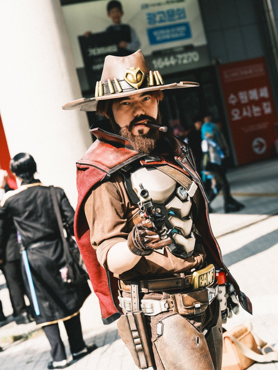 qwaszx986's tweet image. 수원 코믹월들 촬영
캐서디

사진사 @alansjxn