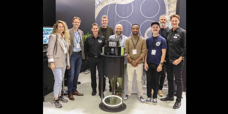 Slagboom &amp; Peeters Aerial Surveys Becomes First Worldwide Customer of Vexcel’s New UltraCam Dragon 4.2 geoconnexion.com/news/slagboom-…