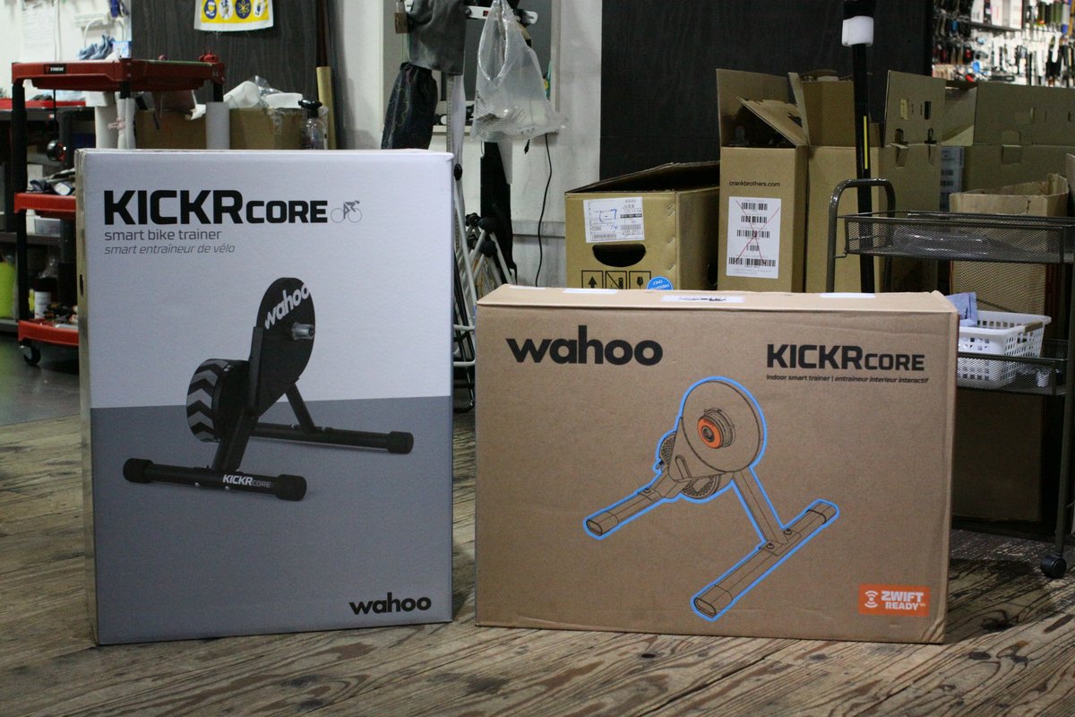 スマートローラー Wahoo KICKR CORE