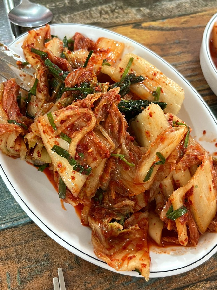 dddugi0719's tweet photo. 설렁탕집 김치가 너무 마히따… https://t.co/8FoV2RElxL