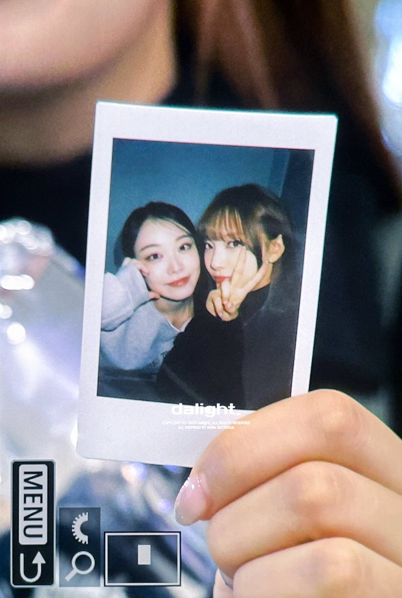 𝗱𝗮𝗹𝗶𝗴𝗵𝘁. tweet media