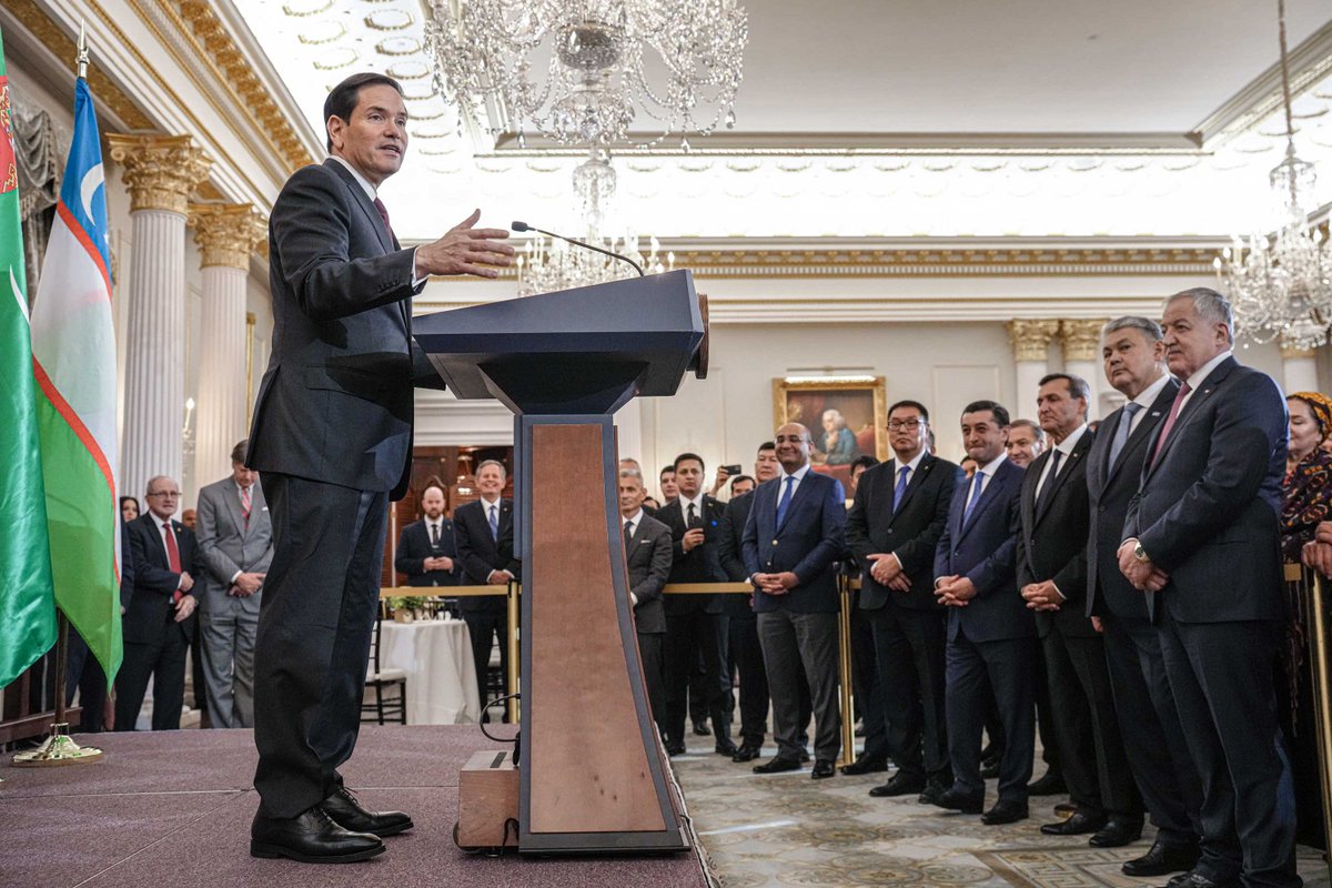 .<a href="/State_SCA/">State_SCA</a>: Прекрасный прием по случаю 10-летия дипломатической платформы C5+1, организованный <a href="/SecRubio/">Secretary Marco Rubio</a> и собравший лидеров стран Центральной Азии – Казахстана, Кыргызской Республики, Таджикистана, Туркменистана и Узбекистана!

Наше партнёрство, основанное на взаимном уважении