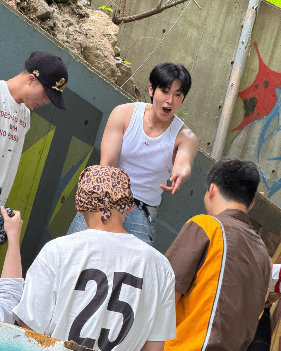 I-KNOW🔥

#UKNOW #유노윤호
#Stretch #UKNOW_Stretch
#IKNOW #UKNOW_IKNOW
#TVXQ! #동방신기 #東方神起