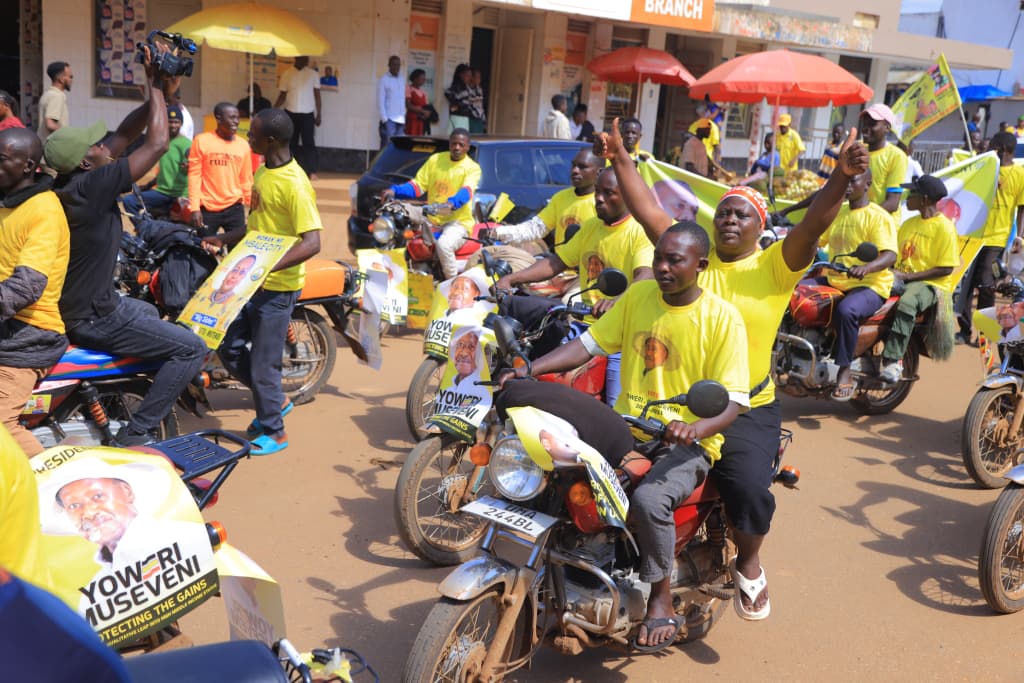 Mbale City is one busy yellow City today. Drums, trumpets, vuvuzelas, name it are all out and sounding in unison as they wait to welcome the NRM Presidential Candidate, <a href="/KagutaMuseveni/">Yoweri K Museveni</a> for his last rally in the sub-region. Maluku Grounds will be the venue where Candidate Museveni