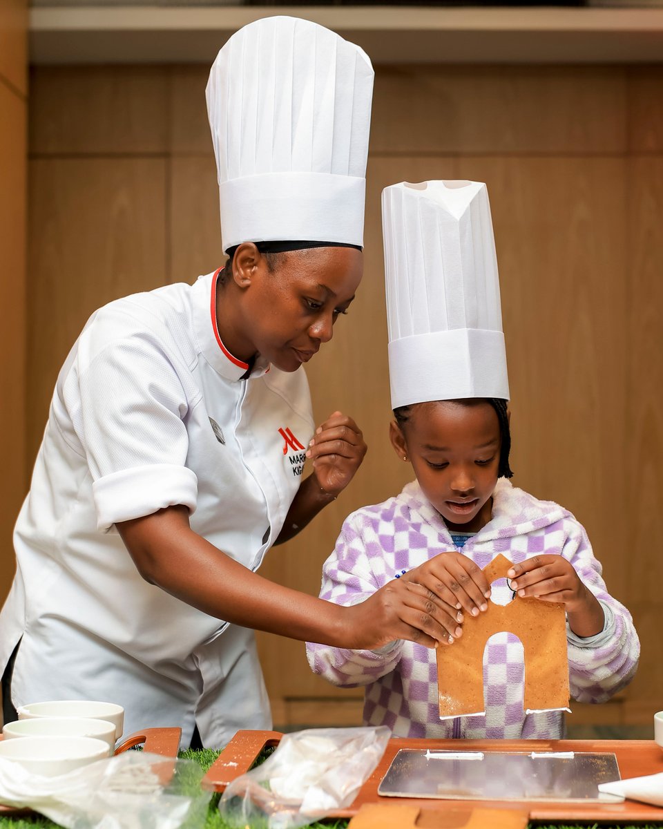 KigaliMarriott's tweet photo. This holiday, watch your little ones build sweet houses and even sweeter memories.

Bring your little ones to our Gingerbread House Workshop on 13th December and let them unleash their creativity, decorate their own sweet houses, and make magical memories that last a lifetime.

Spaces are limited, book your spot today by calling +250 734 361 089.

#kigalimarriott #experiencekigalimarriott #gingerbreadworkshop