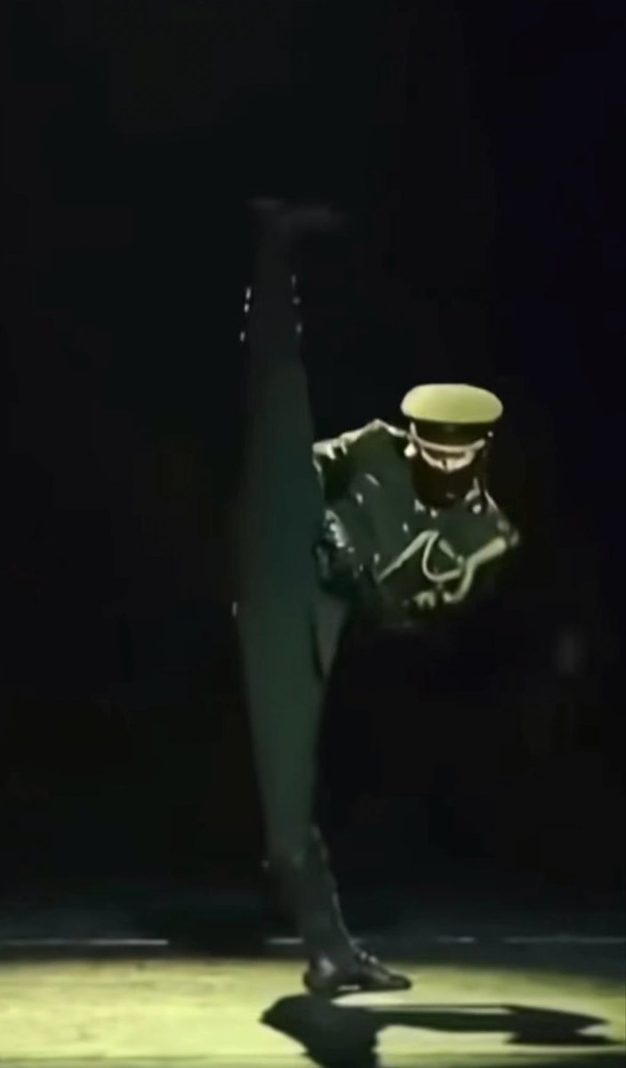 เทรนหนุ่มทหารจีนคับ….แต่เสื้อคนนี้เขาแปลกๆนะ🤔? 
 #TerterLust