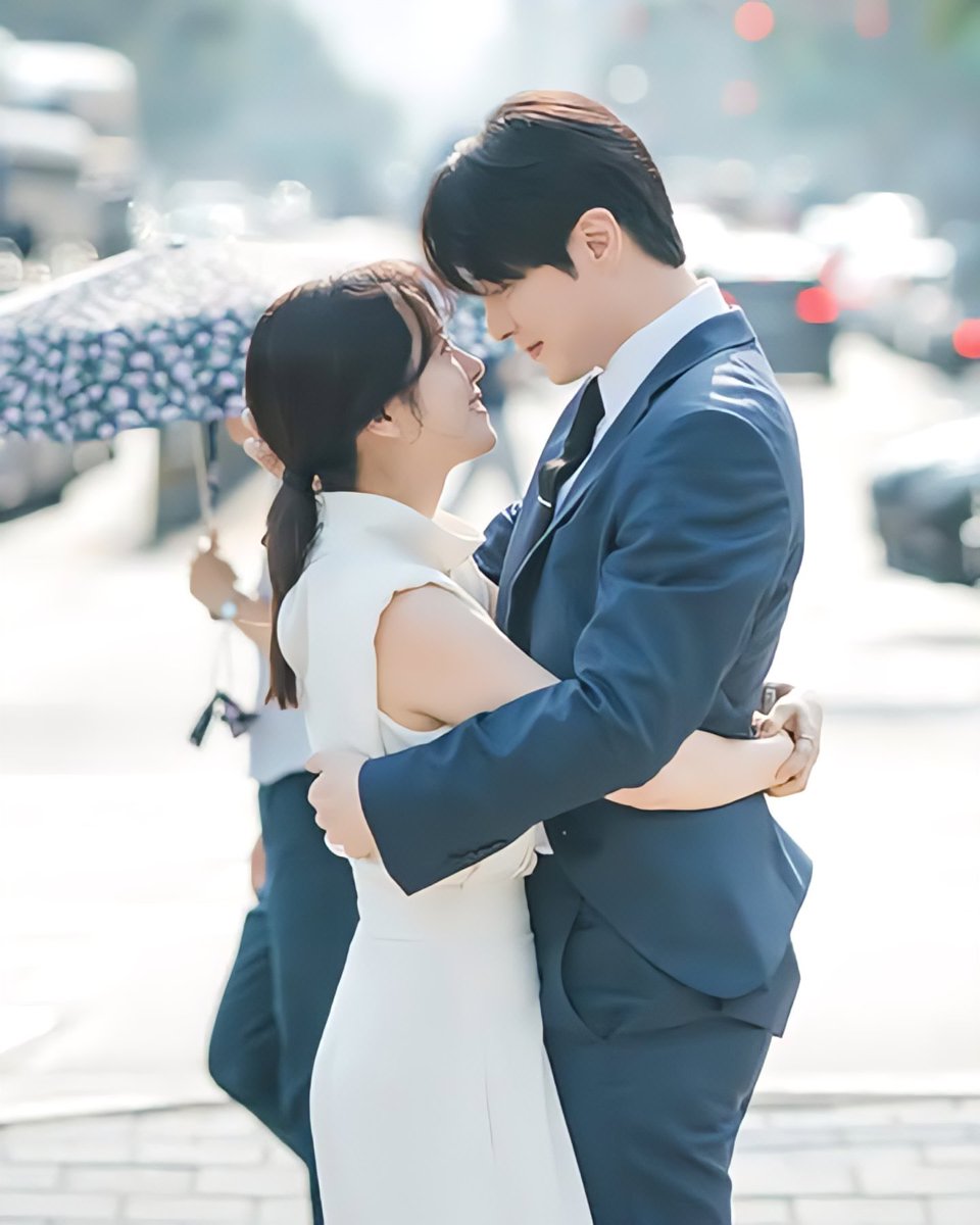 Knetz's reaction to dramas that surpassed 10% in viewership ratings this year!

• BAYM is fun
• I saw both Love Scout and BAYM 
• Wow, I only watched BAYM..
• I enjoyed watching BAYM and Love Scout
• BAYM was so much fun.
• I usually watch a lot of dramas up to the first 4