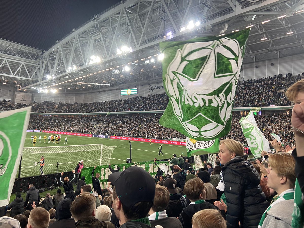davidpavift's tweet photo. Tele2/3Arena 9/11-2025
Hammarby IF - IF Elfsborg
3-0 Allsvenskan 
Last game of the season. 
#groundhopping #hammarbyif #ifelfsborg https://t.co/PjN9tTmyEY