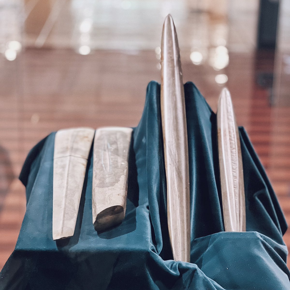 eizi】古代勾玉と磨製石斧と石鏃セット v21 v31 t16おまとめ eizi