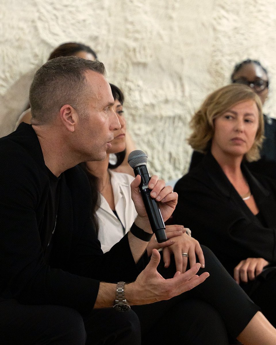 What an insightful discussion we had at Downtown Design Dubai! The conversation highlighted how embracing local narratives and fostering artisanal collaboration isn't just about authenticity—it's about defining the new standard for luxury and originality in the design world.